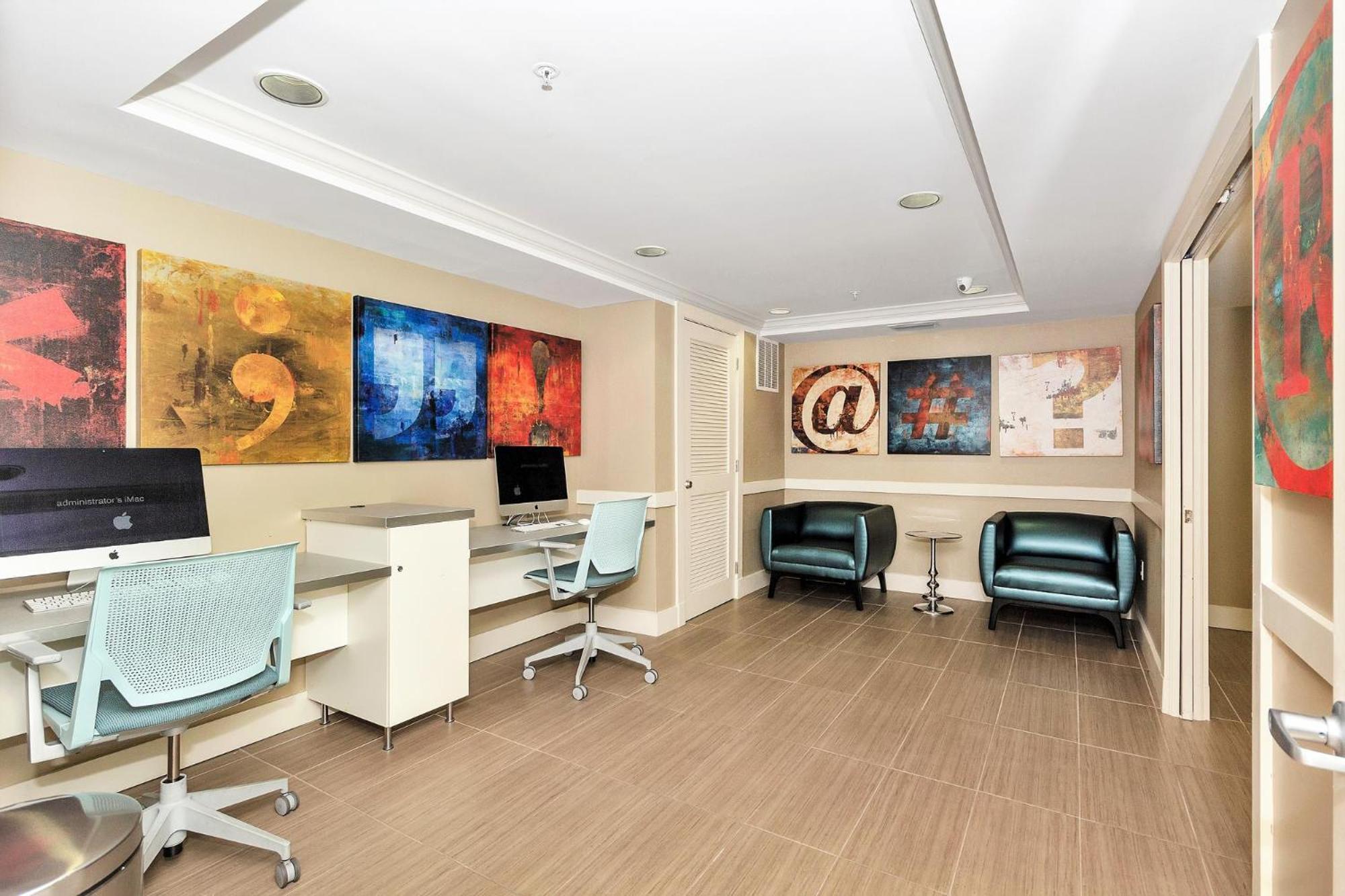Dharma Home Suites Coral Gables At Gables Grand Plaza Miami Chambre photo